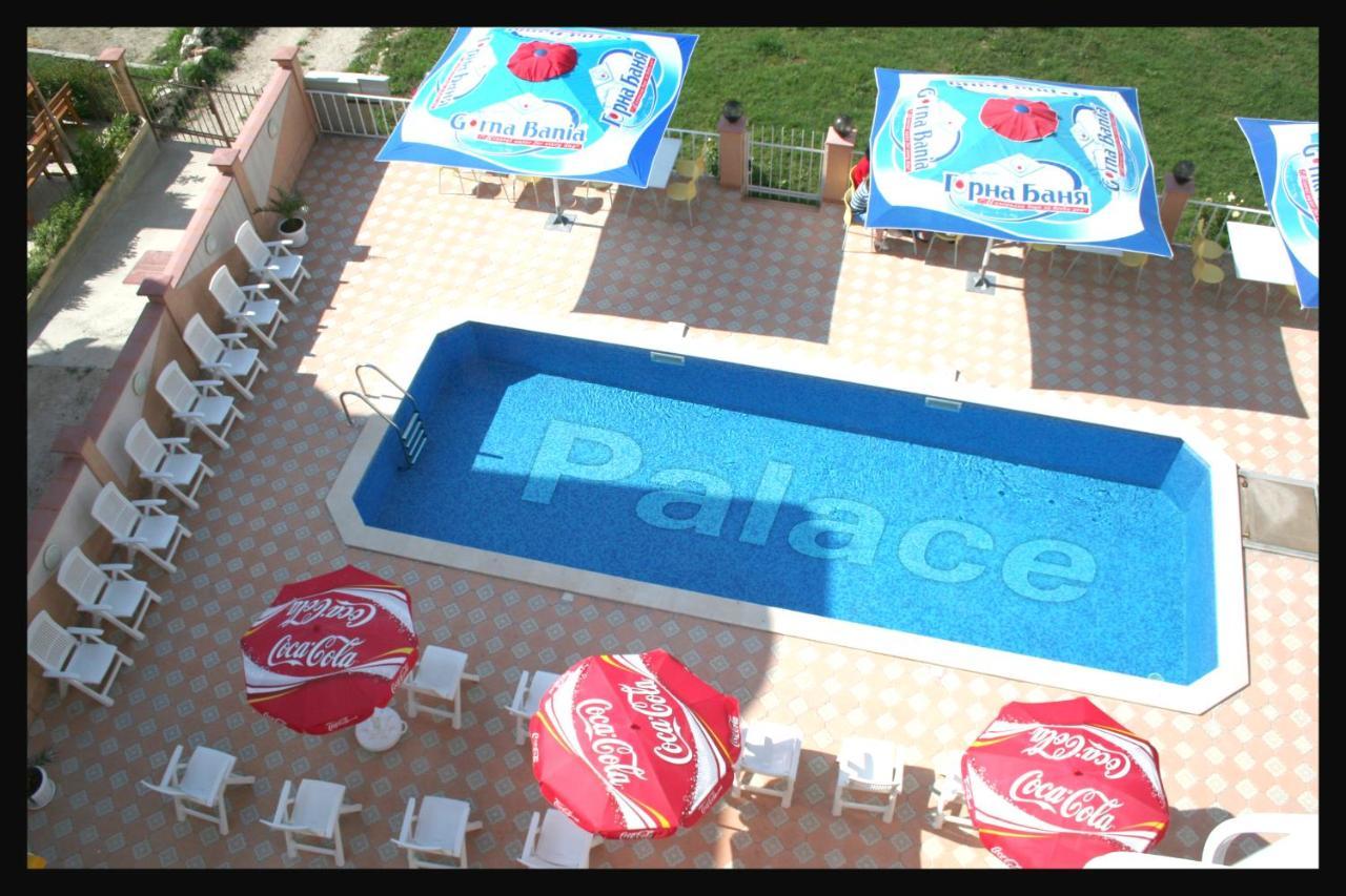 קרנבו Hotel Palace מראה חיצוני תמונה