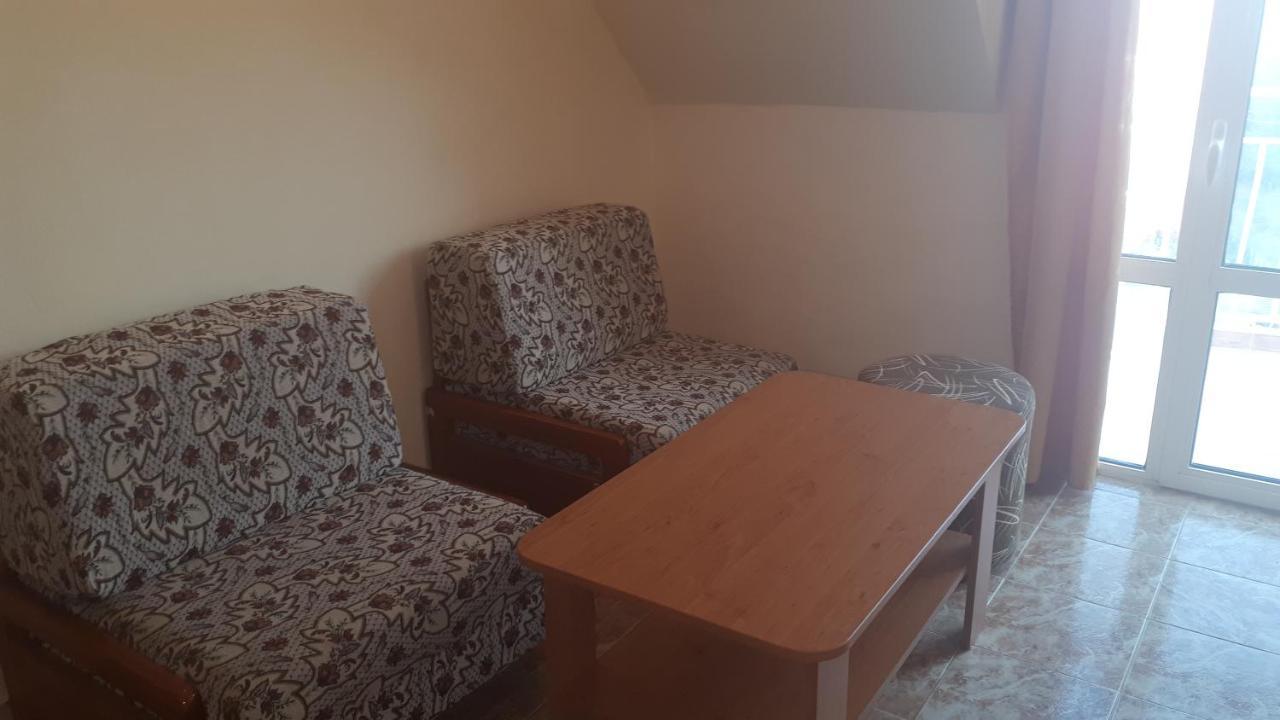 קרנבו Hotel Palace מראה חיצוני תמונה