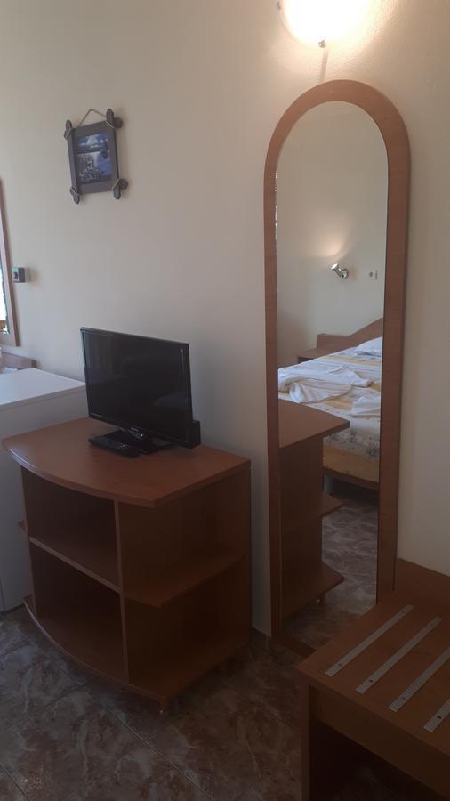 קרנבו Hotel Palace מראה חיצוני תמונה